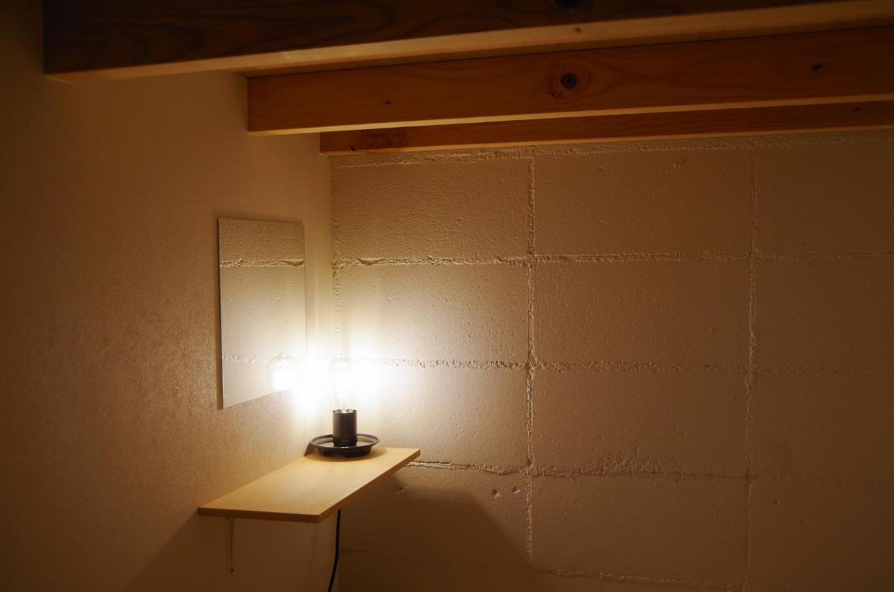 Travelers' house ROOTs Hostel Takaoka Buitenkant foto